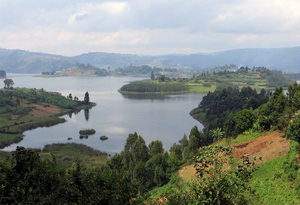 Lake Bunyonyi Uganda Scenic Lake